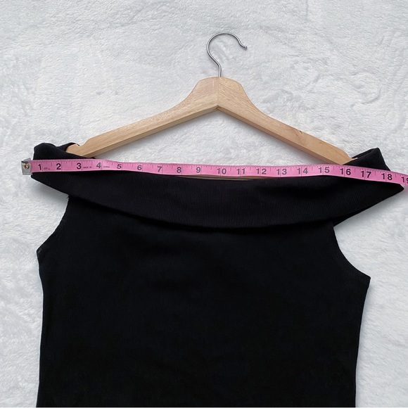 NWOT UO Black Off Shoulder Crop Top - Picture 8 of 13